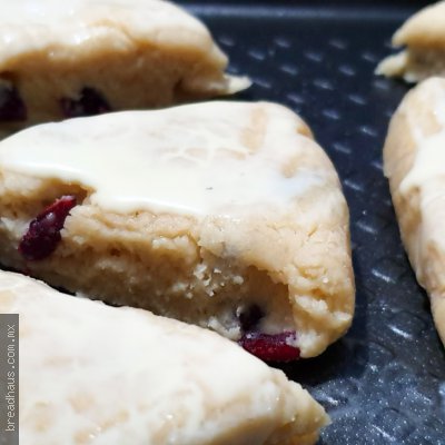 Scones de Crema con Pasas