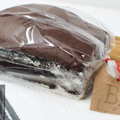 PB012 Panque Clásico de Chocolate